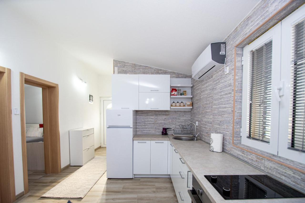Appartamento Lana Prčanj Esterno foto