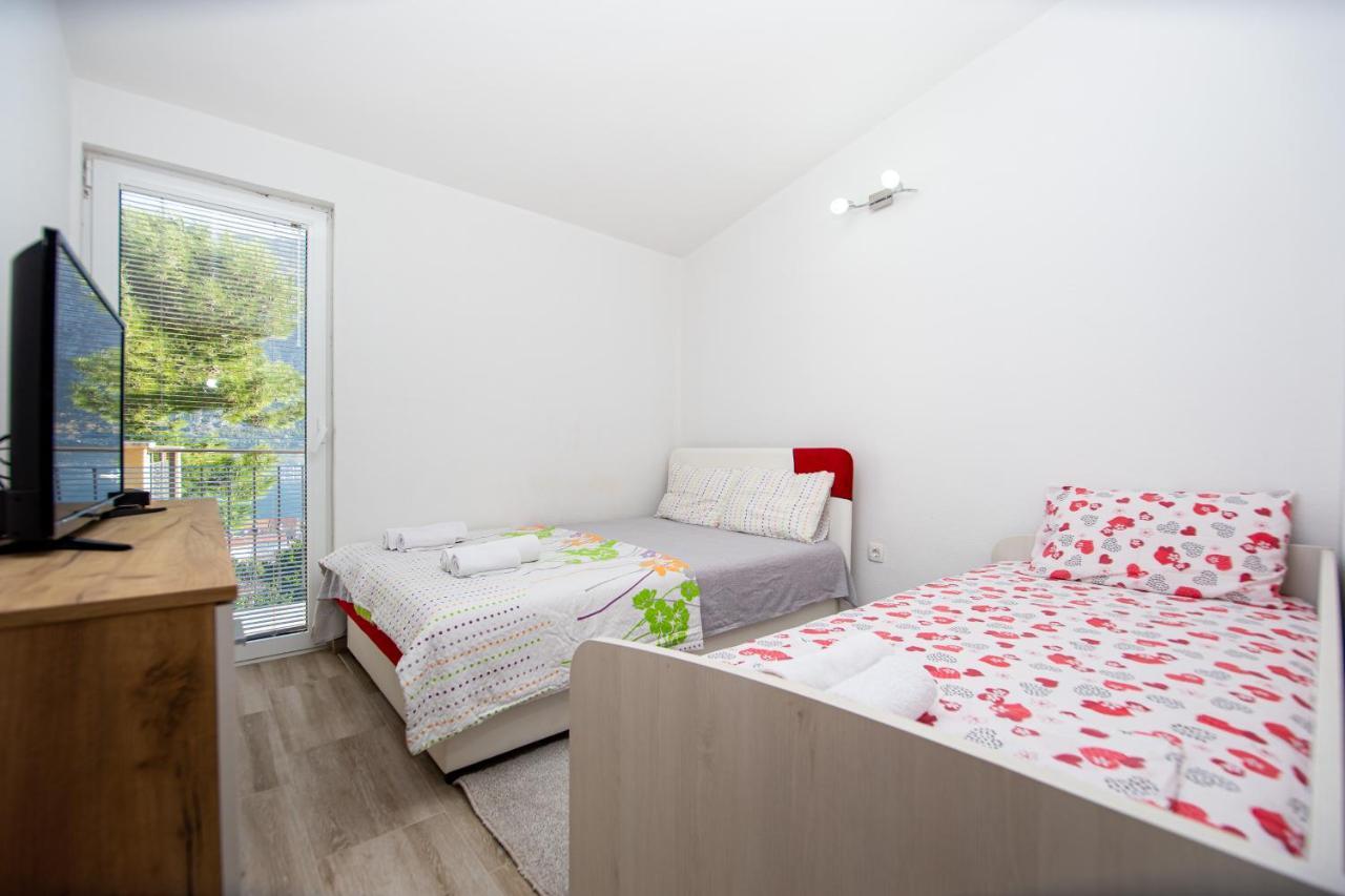 Appartamento Lana Prčanj Esterno foto